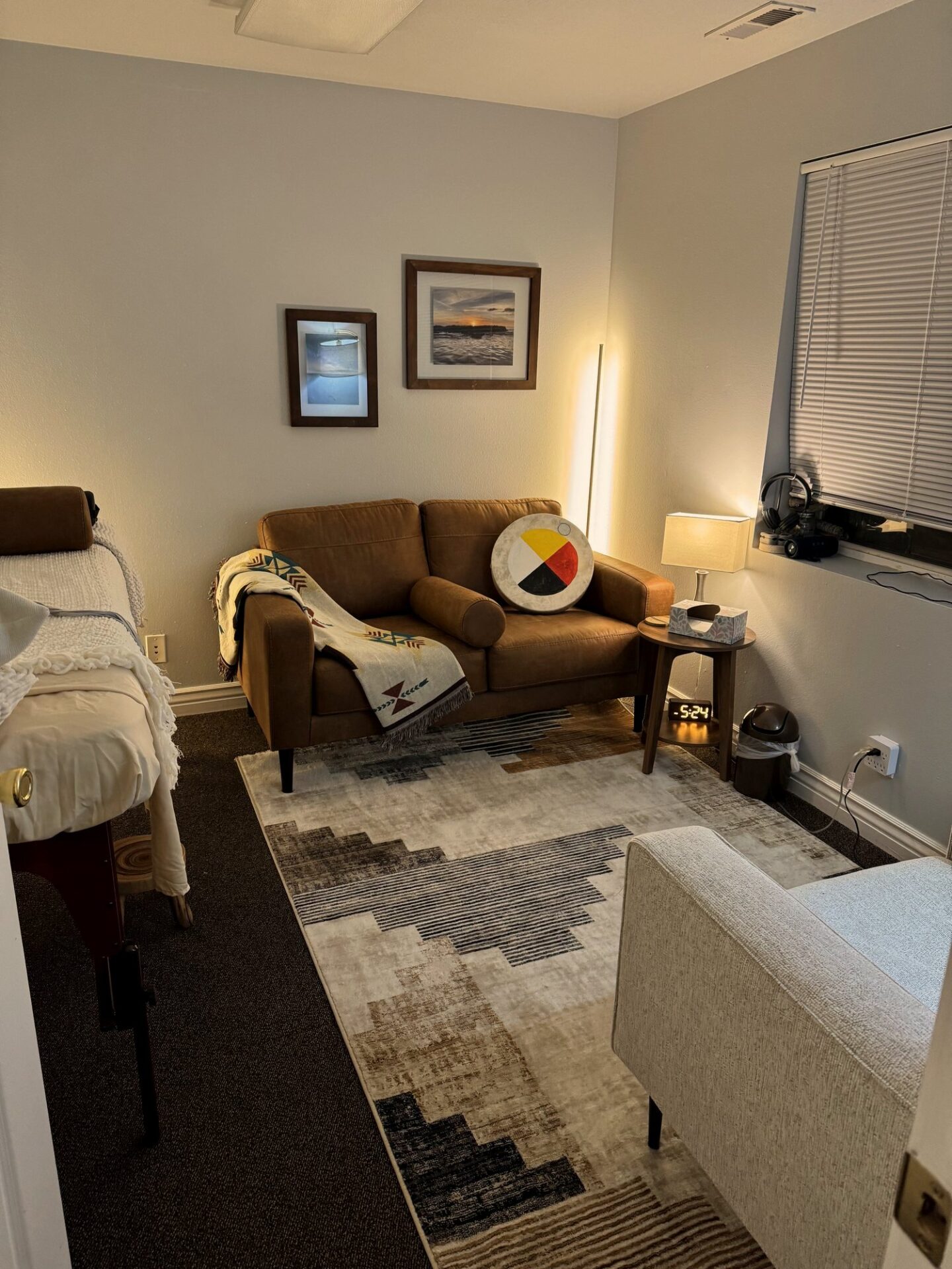Second therapy room at NATIVation Counseling in South Jordan, Utah